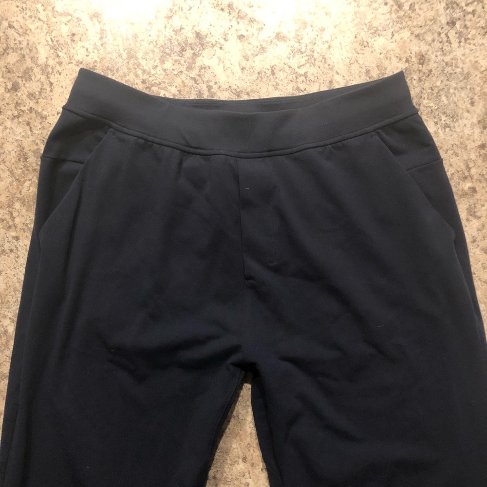 Navy blue large Lululemon Discipline pants